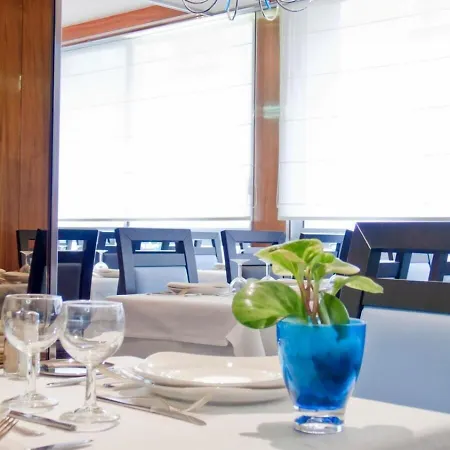 Helgon - Pyrenees 4* לורדה