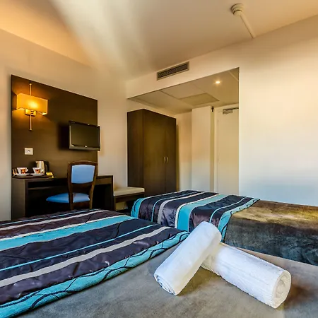 Helgon - Pyrenees Hotel 4*