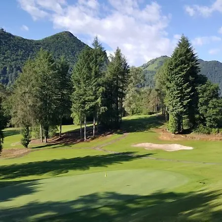 Helgon - Pyrenees Hotel Lourdes