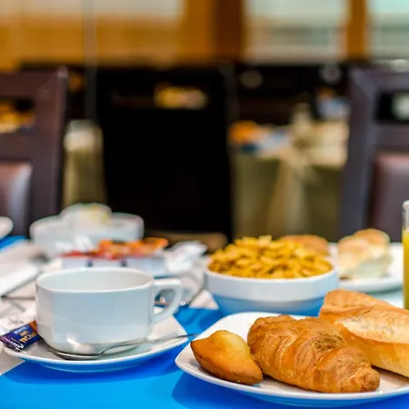 Hotel Helgon - Pyrenees 4*