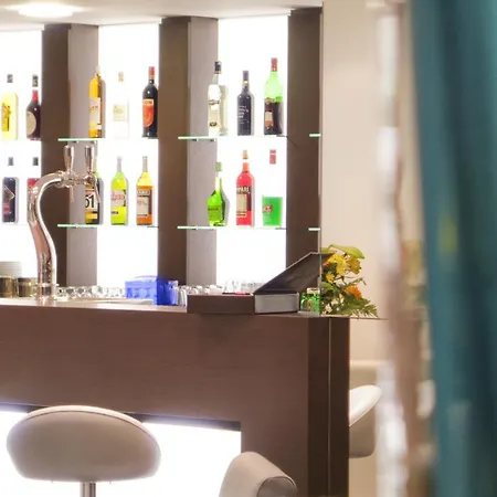 Helgon - Pyrenees Hotel 4*