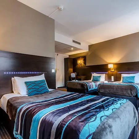 Helgon - Pyrenees Otel Lourdes