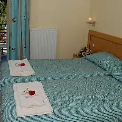 Helgon - Pyrénées Hotel Lourdes