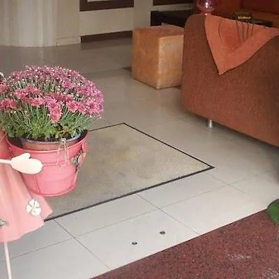 Hotel Helgon - Pyrenees Lourdes