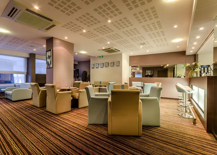 Helgon - Pyrénées Hotel Lourdes