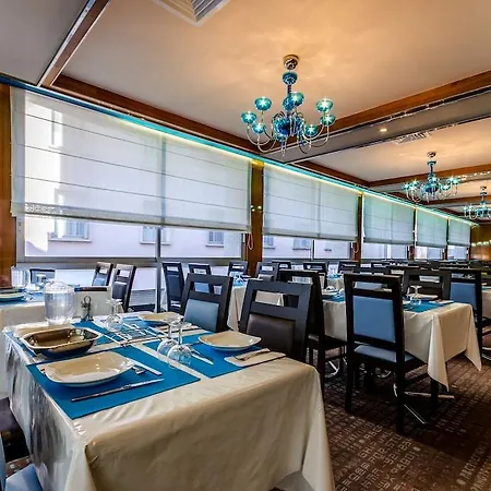 Helgon - Pyrénées Hotel 4*